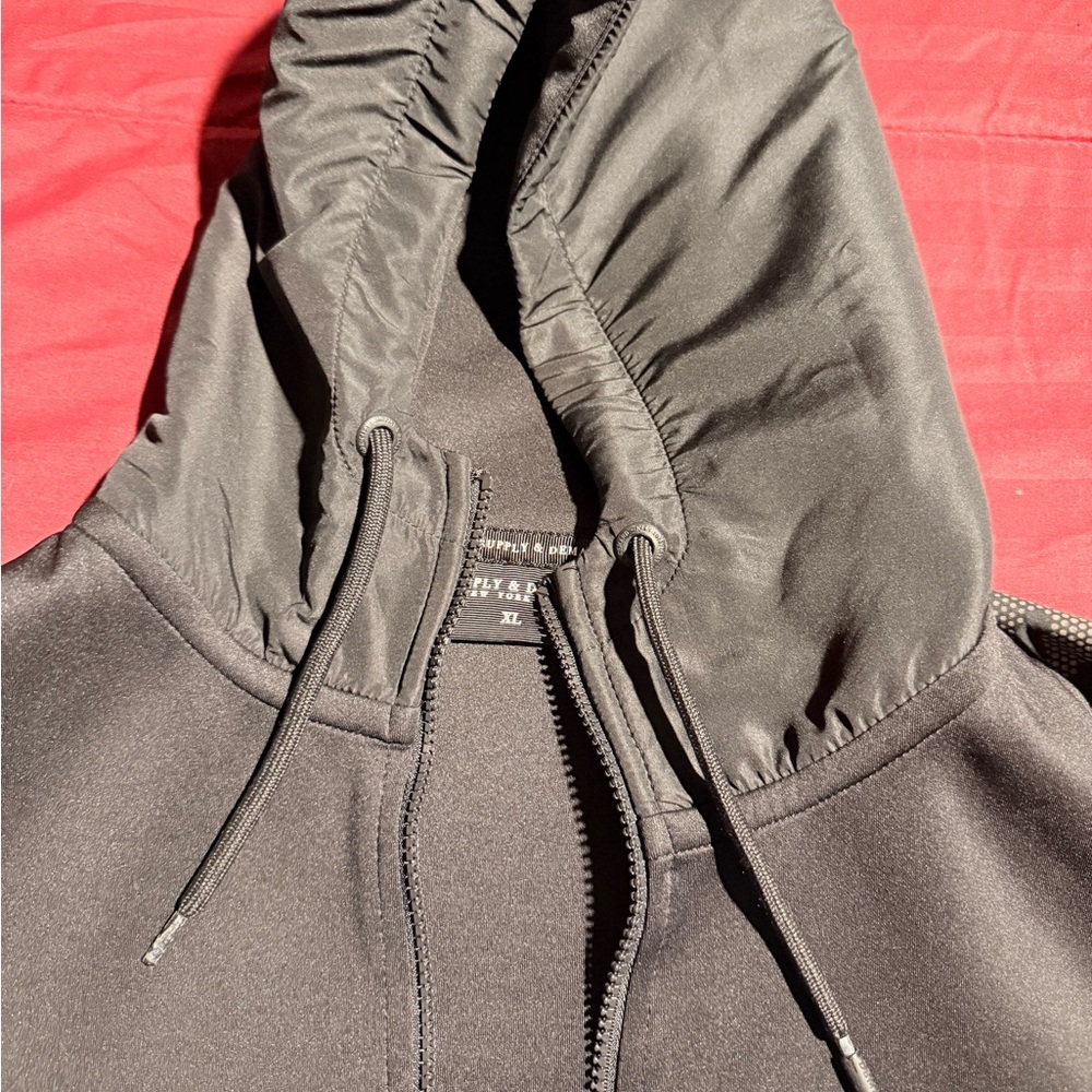 Black Performance Jacket - Picture 2 of 7